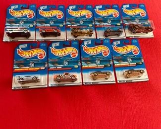 Hot Wheels no. 908, 992. 994, 996, 998, 1115, 1121, 1114 x2.