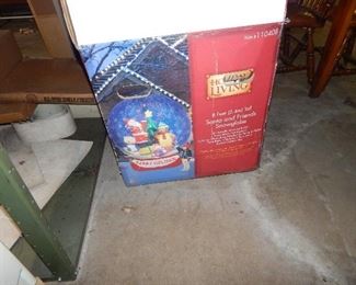 yard Christmas blow up