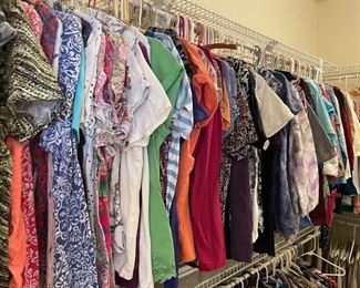 Ladies Clothing in Large - XL