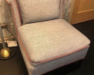 Slipper Chair 
