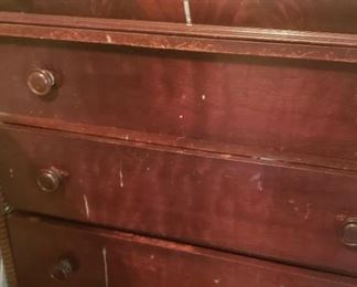 Gent's Thomasville Chest with 5 drawers