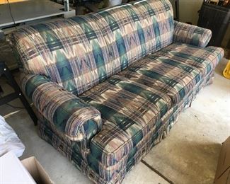 Cottage Or Recreational Area Full Length Comfy Good Condition Sofa 
