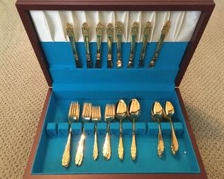Everbrite gold color flatware