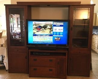 Mission style 3 piece entertainment  center. Sony 46” Model RDL-46W4150 TV.