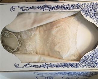 Antique wedding dress with crown