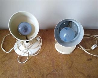 (2) Portable lamps