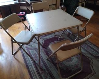 Folding card table w/4 chairs