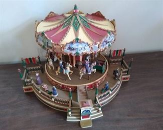 Vintage Mr.Christmas musical carousel w/ lights & sounds