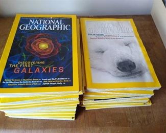 Large lot of national geographic