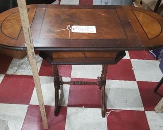 furniture double drop leaf antique table