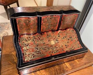 ANTIQUE BOULLE' LAP DESK