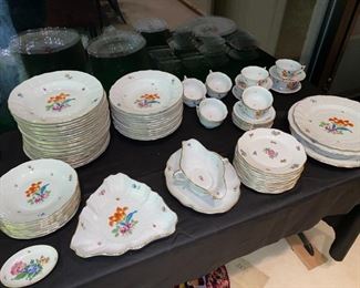 GORGEOUS HEREND PORCELAIN