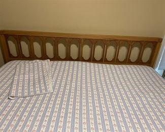 mid century modern king size bed