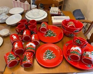 Waechterbach Christmas china from Germany & W. Germany