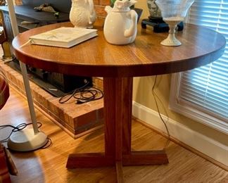 oak pedestal table