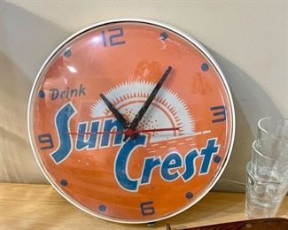vintage Sun Crest clock