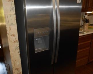 Side by Side Refrigerator