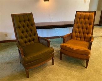 https://www.ebay.com/itm/124694815653 CV9009 2 Mid Century Modern Tufted XL Upholstered and Wood Lounge Chairs -4/30/21 Pickup Only Auction