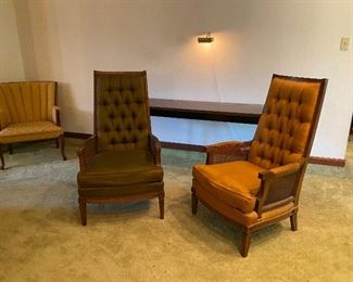 https://www.ebay.com/itm/124694815653 CV9009 2 Mid Century Modern Tufted XL Upholstered and Wood Lounge Chairs -4/30/21 Pickup Only Auction