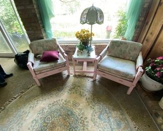 https://www.ebay.com/itm/124694831537 CV9028 Mid Century Pink 2 Lounge Chairs w/ Table -4/30/21 Pickup Only Estate Sale Pickup Only Auction