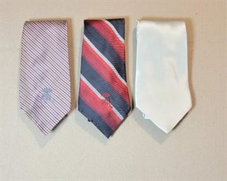 Assortment of Collectable Mens Ties IV