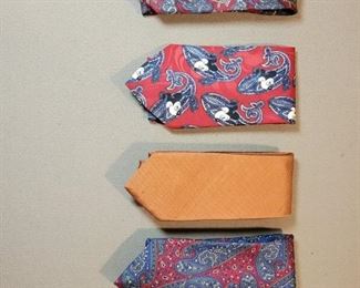 Assortment of Collectable Mens Ties V