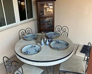 Round patio table and chairs