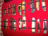 COLLECTION OF KNIVES
CASE XX, PUMA, GERBER, PARKER, PARKER EDWARDS, BUCK,
FROST, MISC