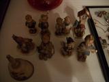 SEVERAL PIECES OF HUMMELS