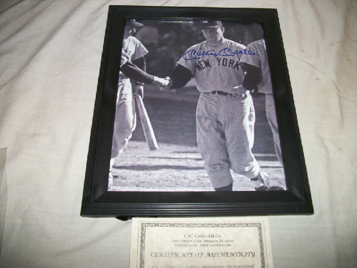 THIS IS IT RARE MICKEY MANTLE AUTOGRAPH WITH COA.