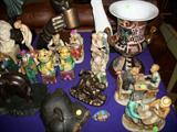 More figurines
