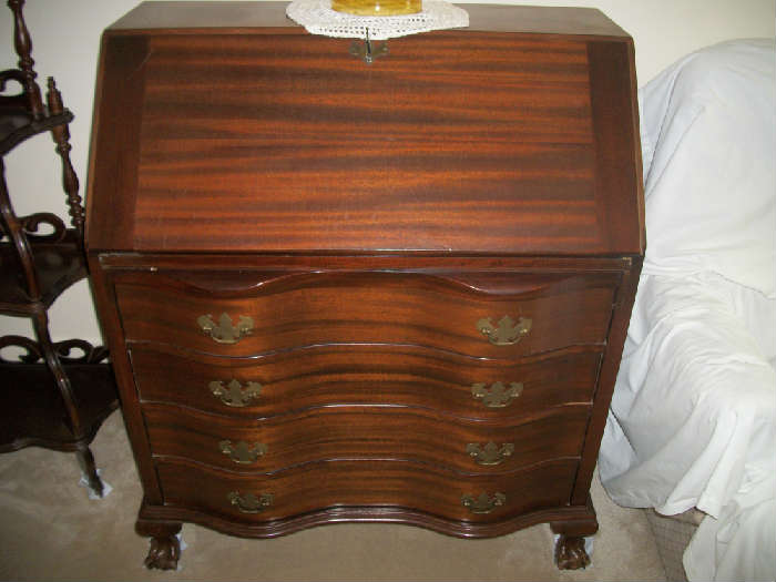 ESTATE LIQUIDATION SALE in Memphis, TN starts on 7/12/2013