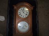 DOUBLE DIAL FASHION CLOCK.
HAS FINIALS NOT SHOWN.