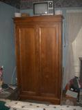 WARDROBE CHERRY PART OF 4 PIECE SET