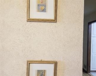 2x gold framed pictures