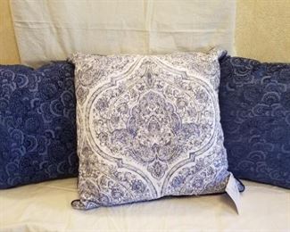Throw pillows blue- new