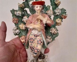 https://www.ebay.com/itm/124707856849	WRC8044 Vintage Capodimonte? Porcelain Figurine Uship or Local Pickup		Buy-It-Now	 $20.00 
