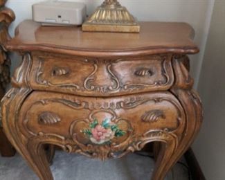 Gorgeous Hand Carved Italian Bedroom Set