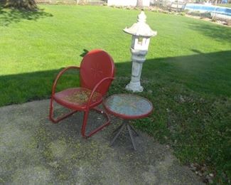 vintage chair / yard decor 