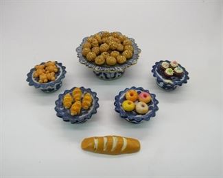 Delft Miniature Pasteries