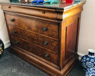 Ethan Allen Mable Top Dresser