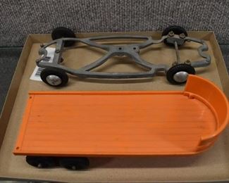 Lot of 2 Trailer & Undercarriage Toys | Hubley Kiddie Toy Company