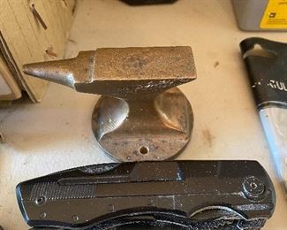 Miniature Anvil