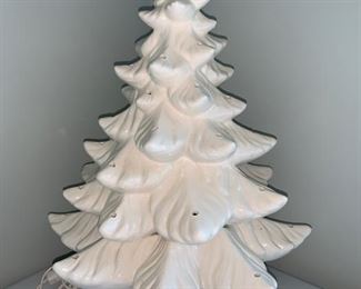 Atlantic Mold Ceramic Christmas Tree (3 Parts)