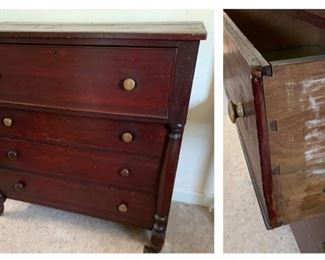 Early Chest of Drawers (Dovetailed Drawers)
