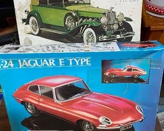 Vintage Car Model Kits/Box