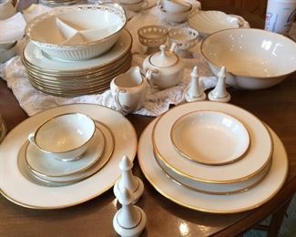 Lenox mansfield china