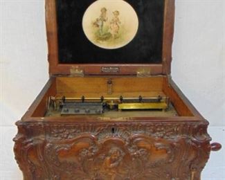 Symphonion dual comb music box, Rococo style