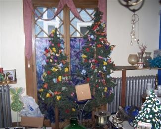 HOLIDAY TREES, GLASS FOUNTAIN & MORE