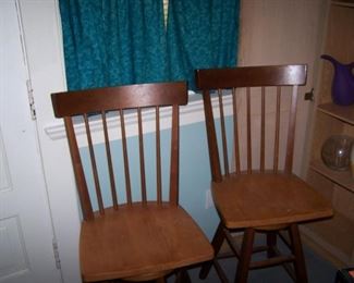 PAIR OF SWIVEL BAR STOOLS
